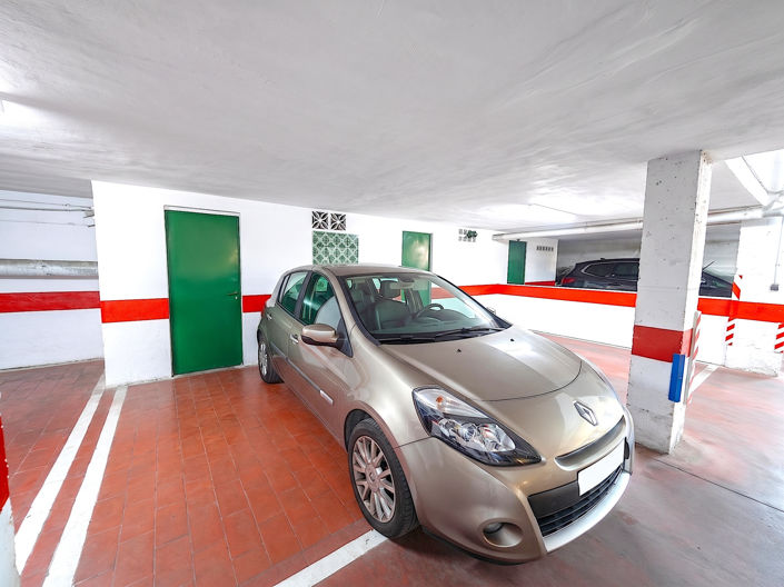 Image No.18-2 Bed Apartment for sale
