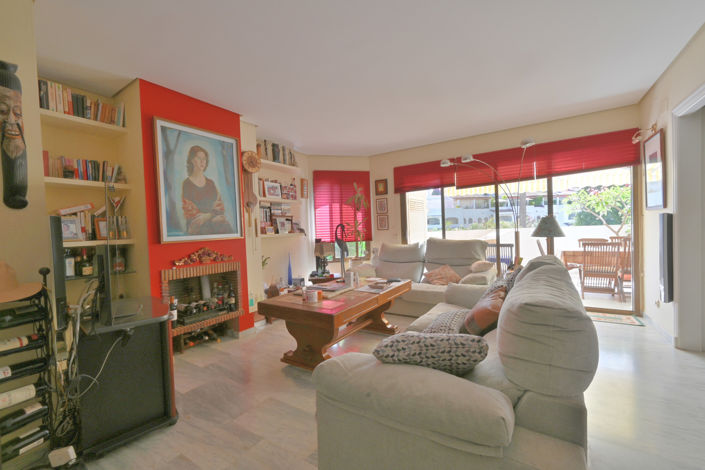 Image No.12-3 Bed Apartment for sale
