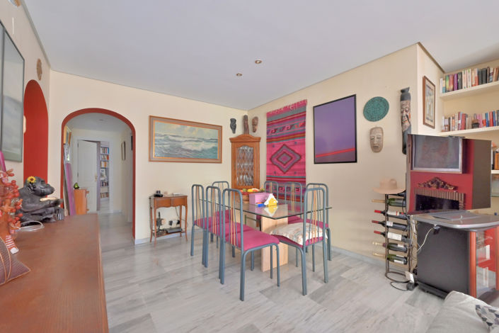 Image No.13-3 Bed Apartment for sale