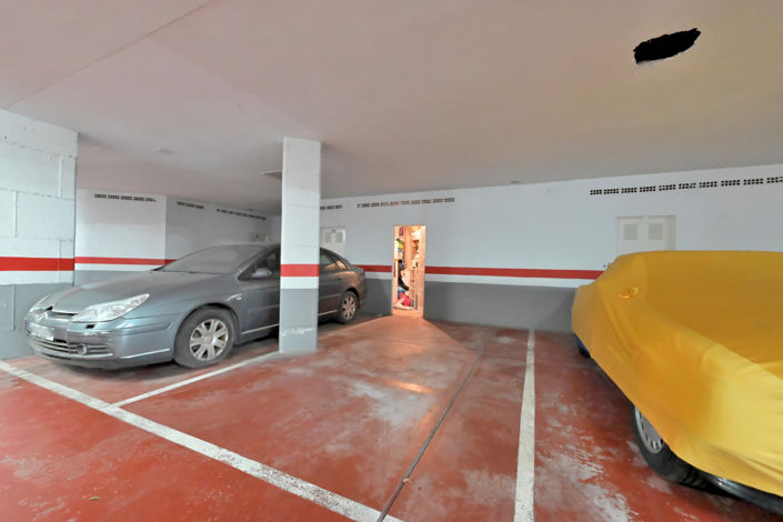 Image No.17-3 Bed Apartment for sale