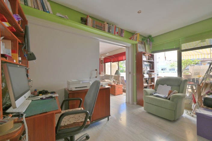 Image No.8-3 Bed Apartment for sale