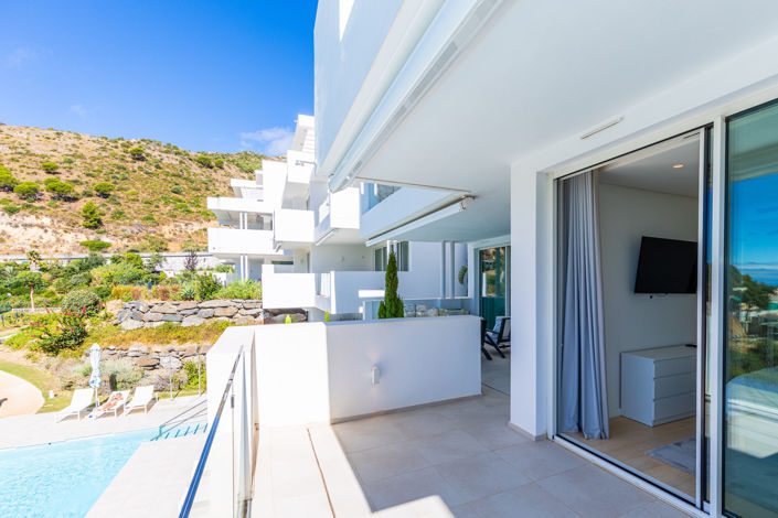 Image No.25-2 Bed Property for sale