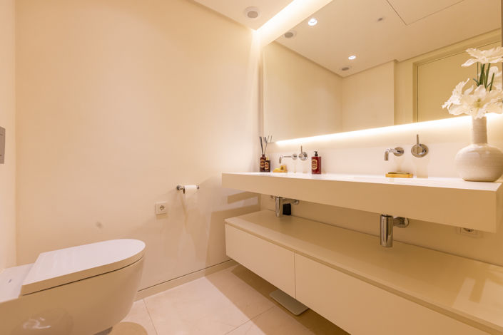 Image No.18-3 Bed Apartment for sale