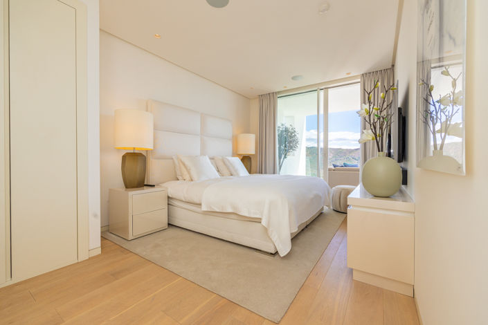 Image No.19-3 Bed Apartment for sale