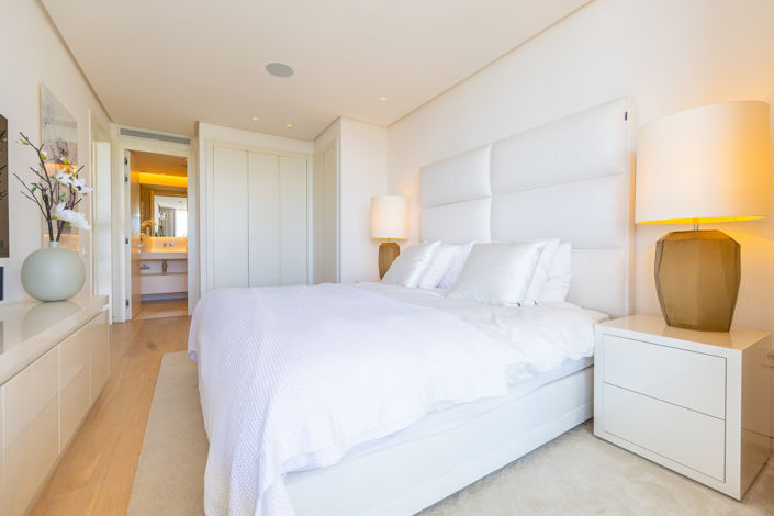 Image No.21-3 Bed Apartment for sale