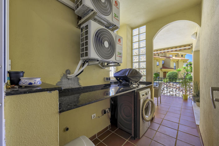 Image No.20-3 Bed Apartment for sale