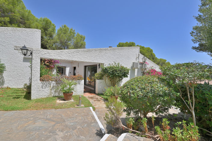 Image No.3-2 Bed Townhouse for sale