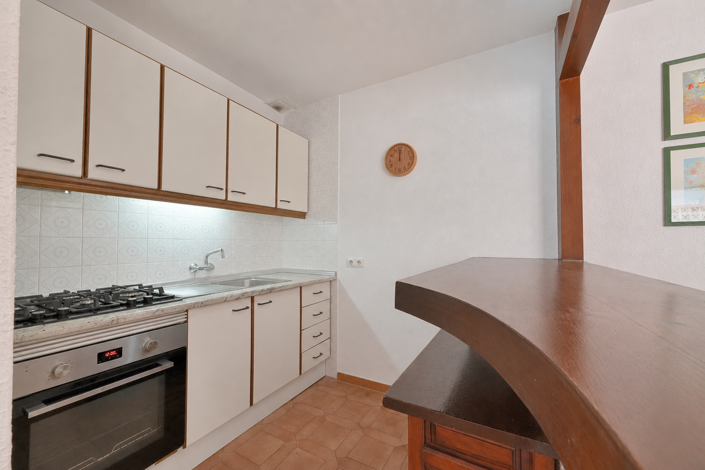 Image No.5-2 Bed Townhouse for sale