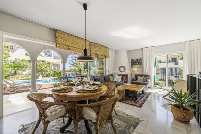 Image No.20-3 Bed Villa for sale