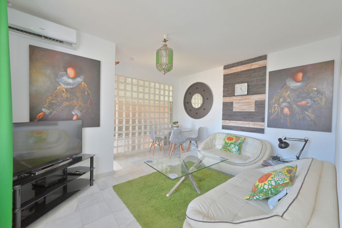 Image No.9-2 Bed Property for sale