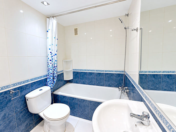 Image No.16-4 Bed Apartment for sale