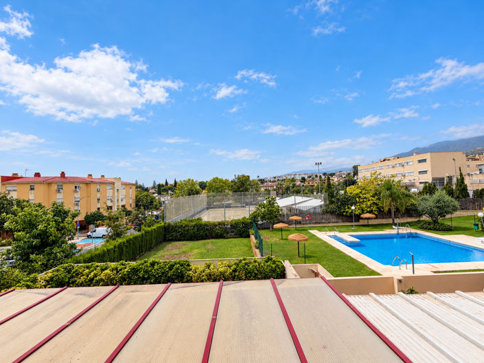 Image No.25-4 Bed Apartment for sale