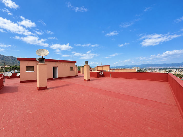 Image No.18-1 Bed Apartment for sale