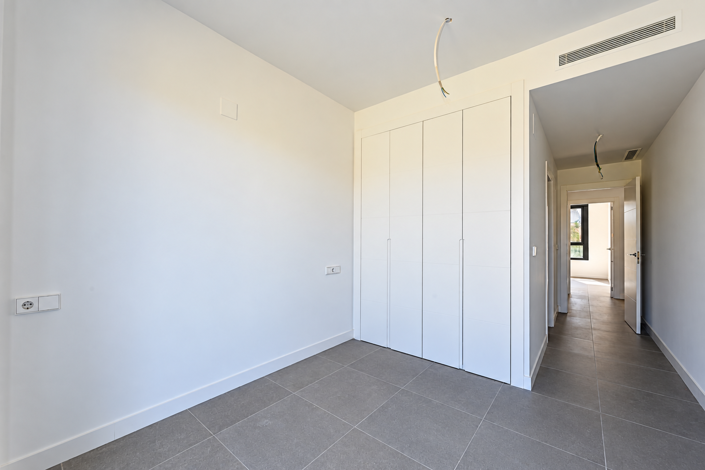 Image No.5-3 Bed Apartment for sale