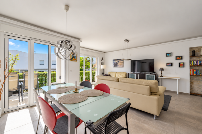 Image No.19-3 Bed Duplex for sale