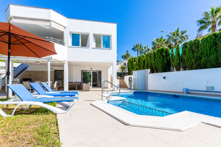 Image No.29-4 Bed Villa for sale