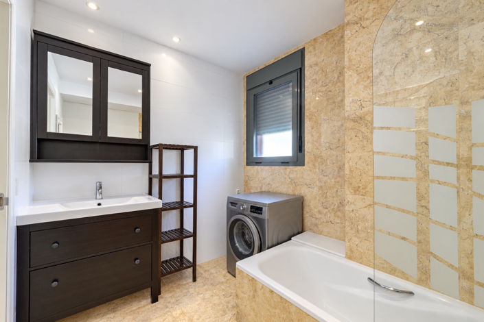 Image No.5-2 Bed Apartment for sale