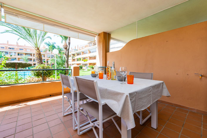 Image No.20-2 Bed Property for sale