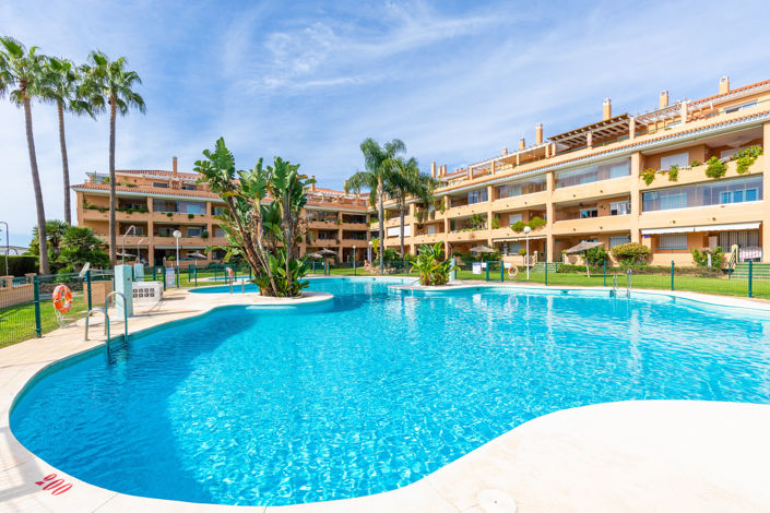 Image No.27-2 Bed Property for sale