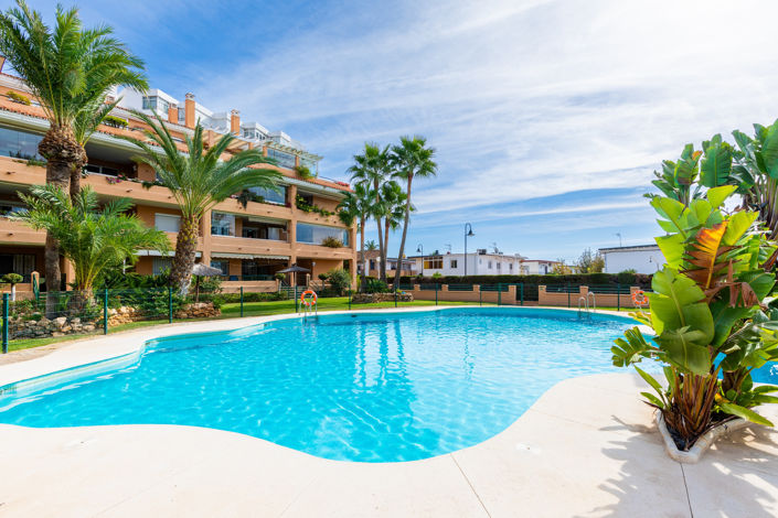 Image No.28-2 Bed Property for sale