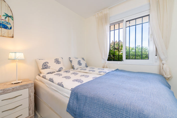 Image No.8-2 Bed Property for sale