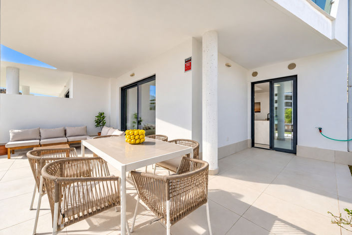 Image No.25-3 Bed Property for sale