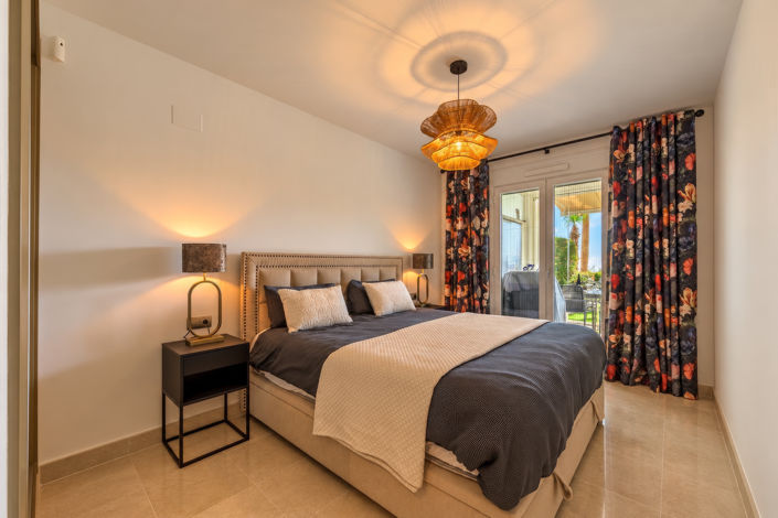 Image No.4-2 Bed Property for sale