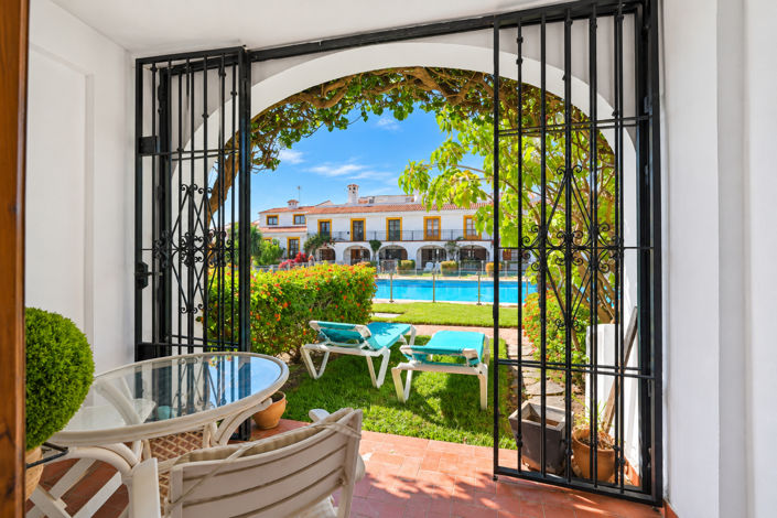 Image No.3-2 Bed Townhouse for sale