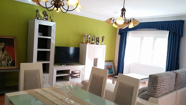 Image No.2-6 Bed Property for sale