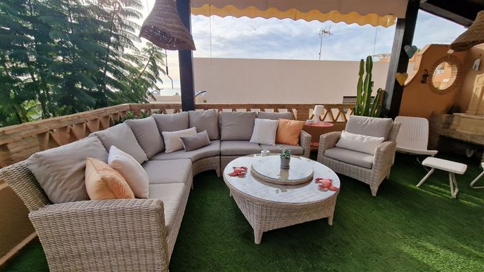 Image No.10-5 Bed Property for sale