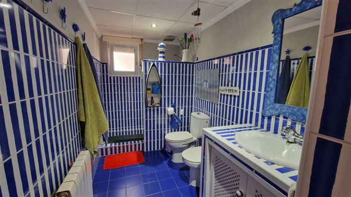 Image No.43-5 Bed Property for sale