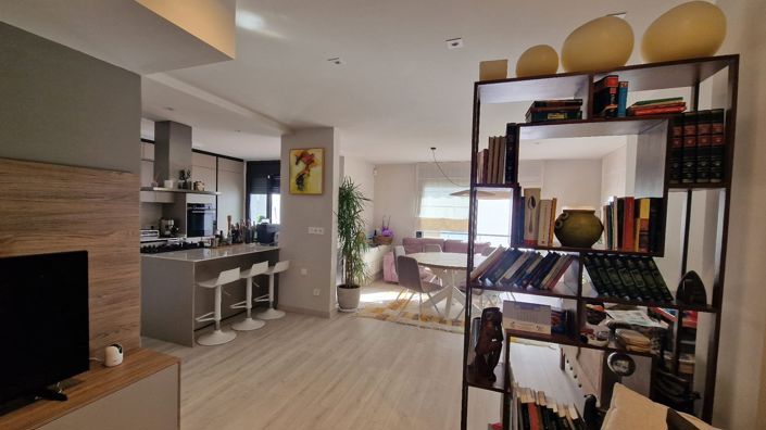 Image No.6-2 Bed Apartment for sale