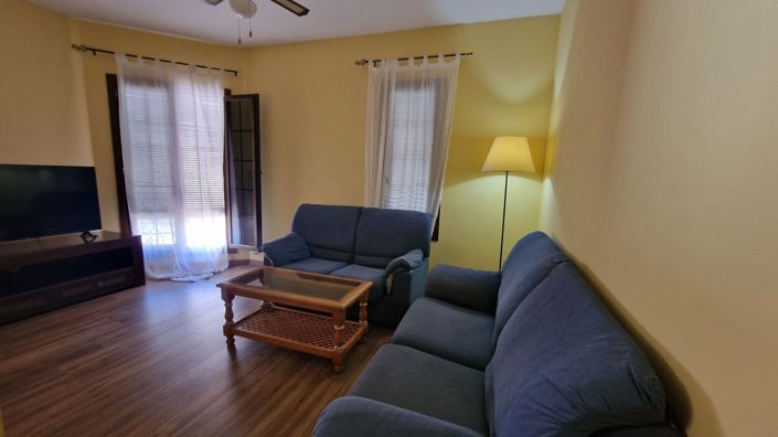 Image No.10-5 Bed Villa for sale