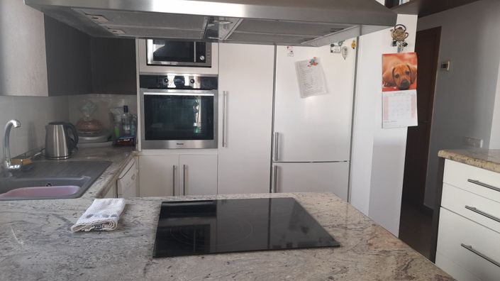 Image No.3-3 Bed Villa for sale