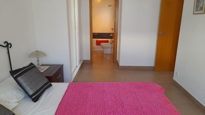 Image No.20-3 Bed Villa for sale