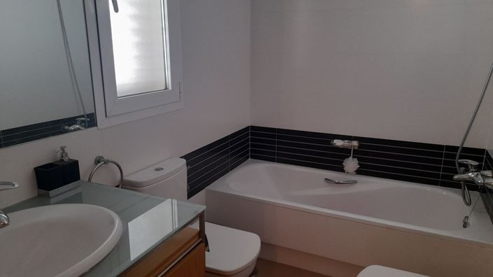 Image No.21-3 Bed Villa for sale