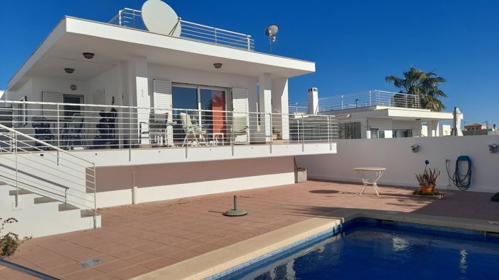 Image No.6-3 Bed Villa for sale