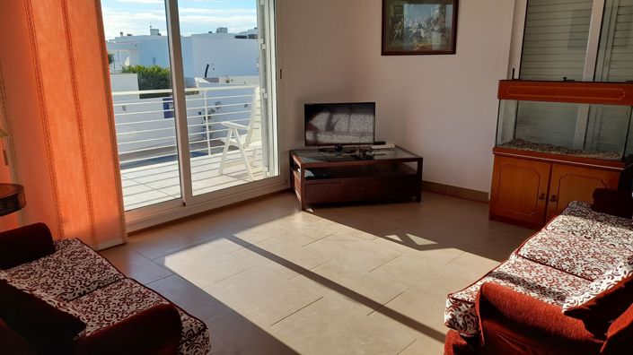 Image No.10-3 Bed Villa for sale