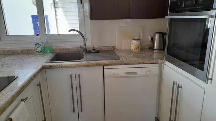 Image No.12-3 Bed Villa for sale