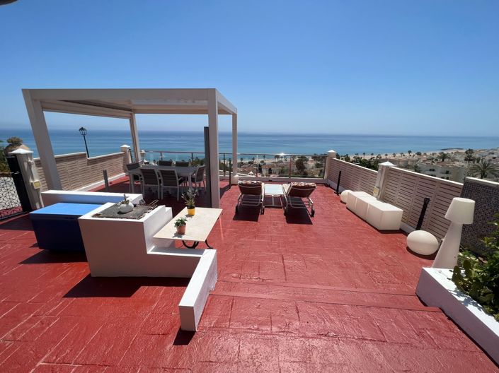 Image No.6-4 Bed Property for sale