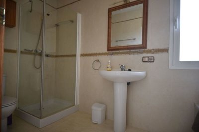 a9d6bbbd-4325-464e-9556-d840134871c1