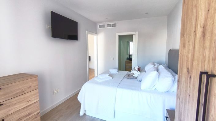Image No.21-2 Bed Apartment for sale