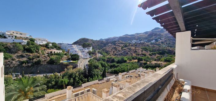 Image No.22-2 Bed Apartment for sale