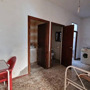 Image No.6-1 Bed Townhouse for sale