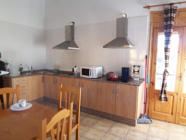 Image No.3-8 Bed Hotel for sale