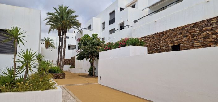 Image No.1-2 Bed Apartment for sale