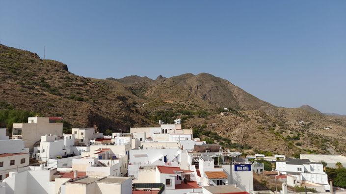 Image No.10-4 Bed Townhouse for sale