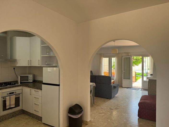 Image No.12-3 Bed Apartment for sale