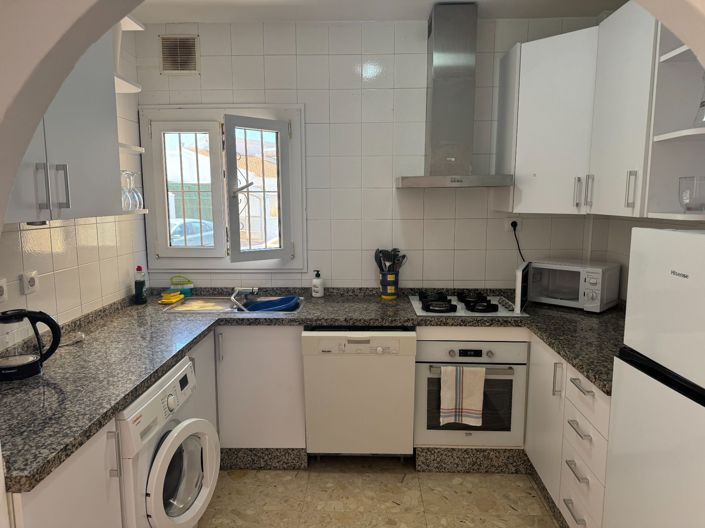 Image No.14-3 Bed Apartment for sale