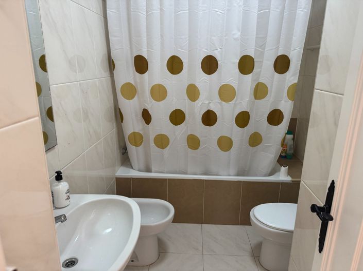 Image No.17-3 Bed Apartment for sale